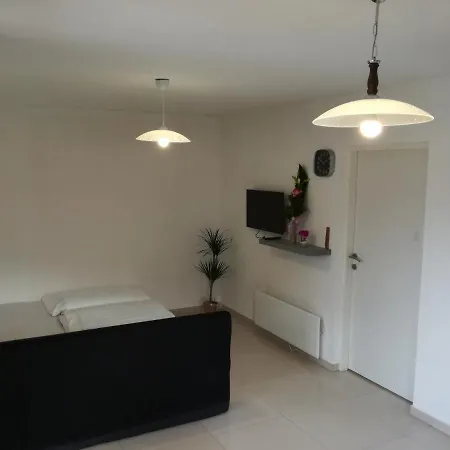 Natura Apartman *